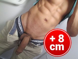 Immagine di un uomo con evidenziato aumento di 8 cm della lunghezza del pene.